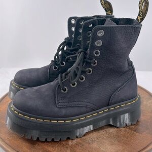 EUC Dr. Martens “Jadon III” W size 7 boot (#3143057)